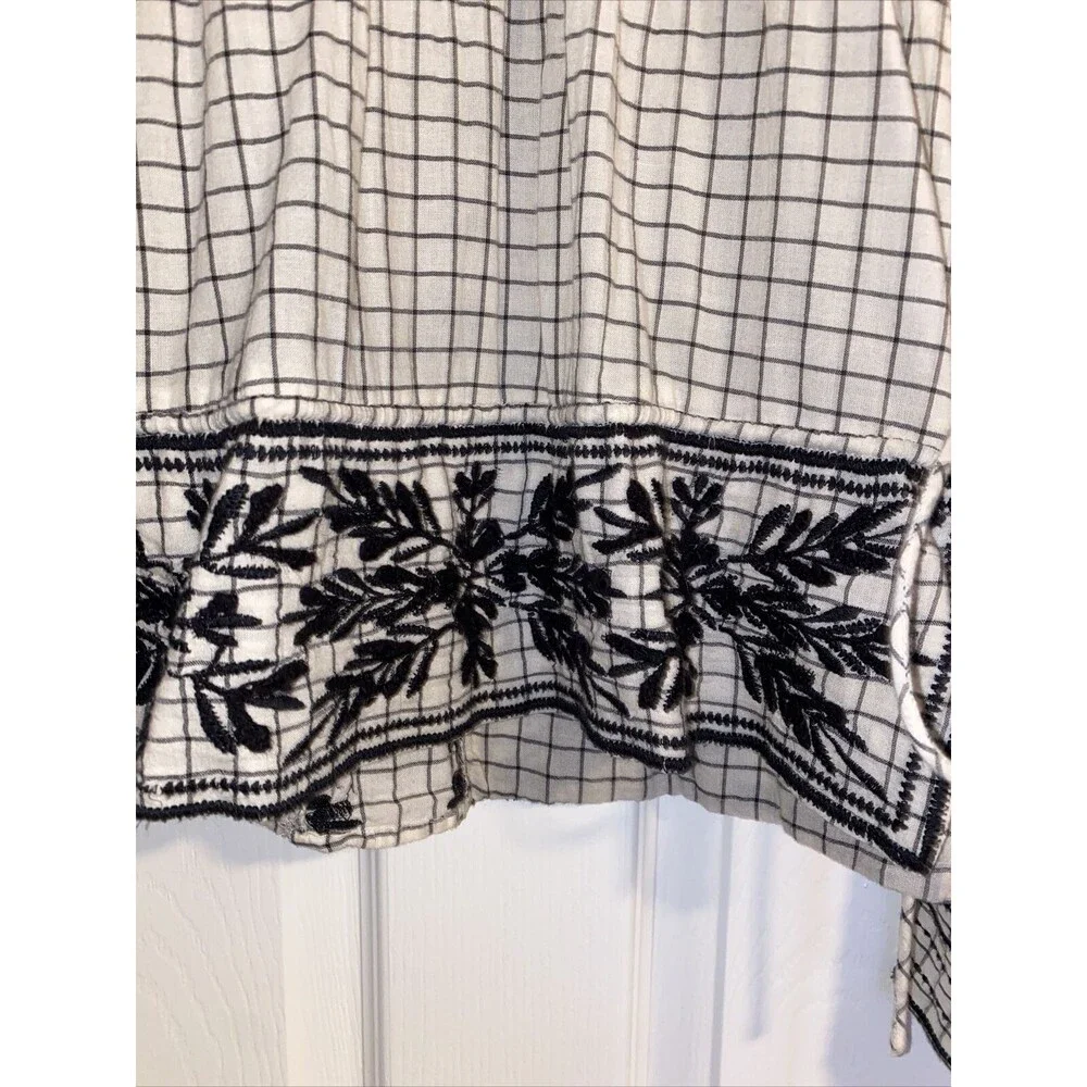 Zara Trafaluc Blouse Grid White Black Embroidered Side Tie Top Size Medium Fall